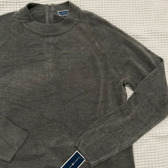 NWT- Karen Scott - L & XL - Picture 4 of 9